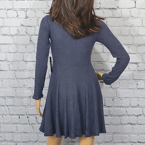 2/$30 Lulus Blue Ribbed Long Sleeve Dress Size S | Comfy & Chic - Picture 4 of 8